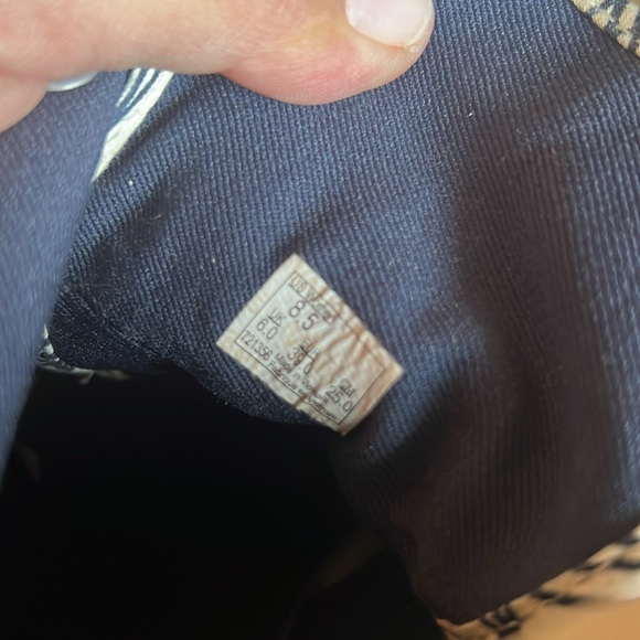 Vans - Picture 7 of 7